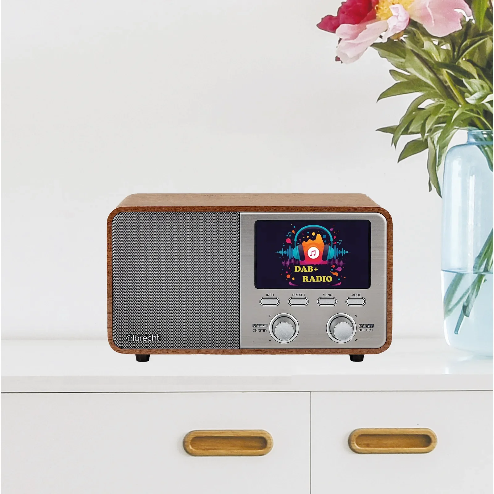 Digital-Radio DR 760 von Albrecht im Retro-Design, 4,3“ Farbdisplay, DAB+/UKW, BT-Musikstreaming, 5-Watt-RMS-Lautsprecher mit Bassreflex - Image 4