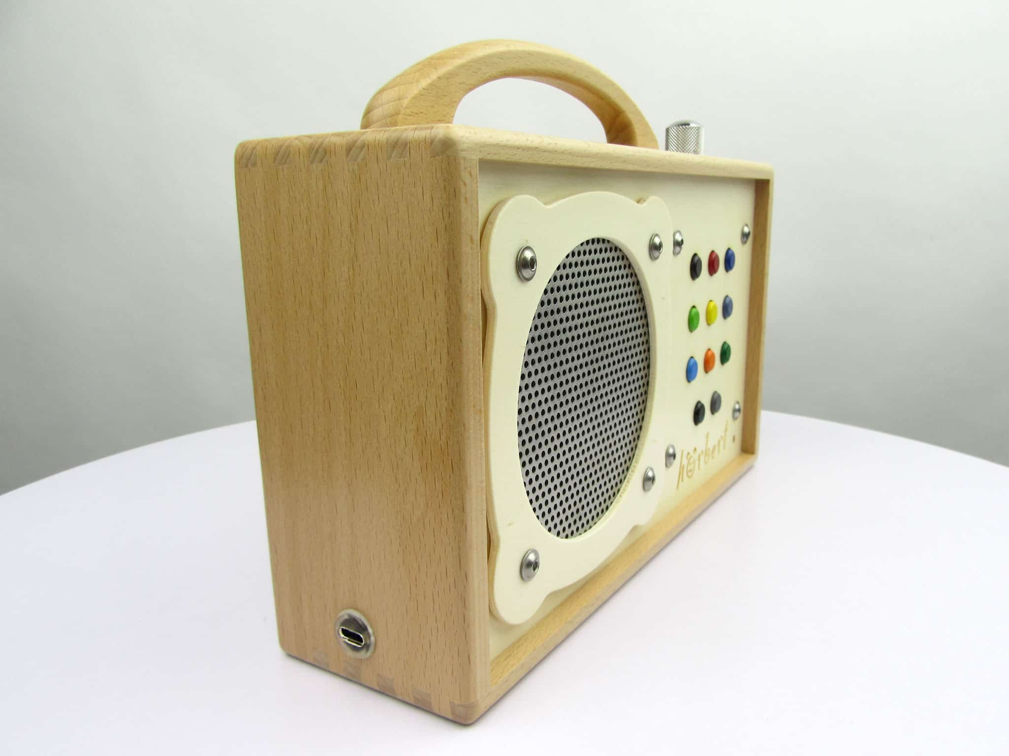 Hörbert Senior, 11 Tasten, Abspielgerät mit vorbespielter Speicherkarte, WebRadio, mit Akku - Image 3