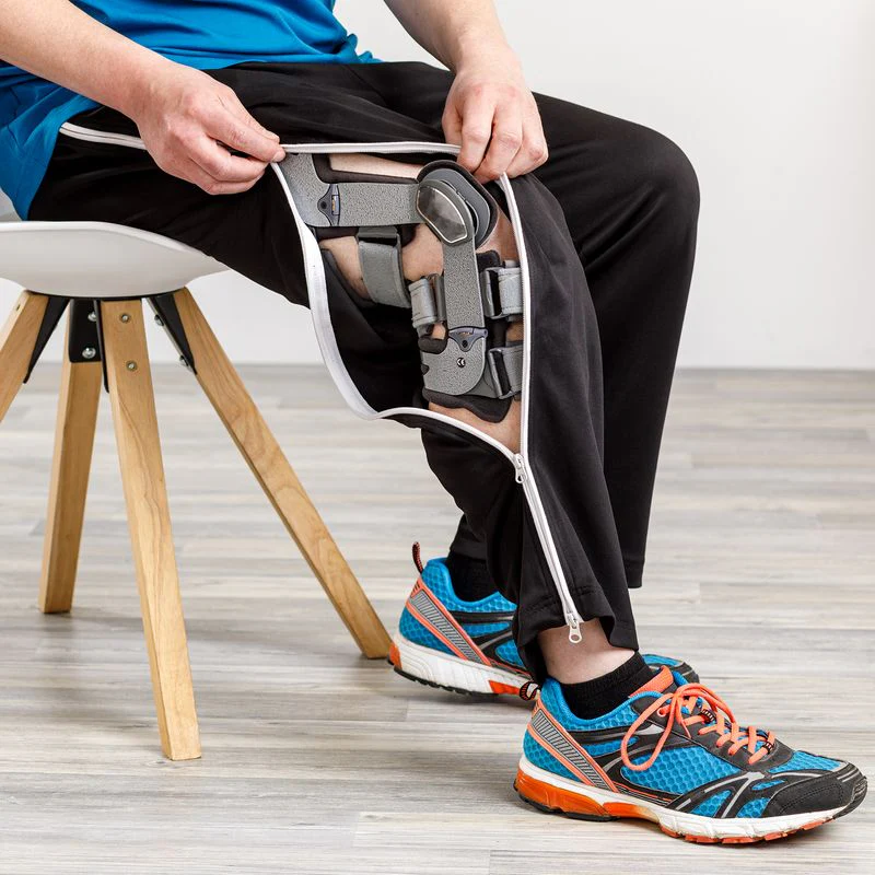 Suprima RehaFlex Therapiehose , 4-Wege-Beinreißverschluss, unisex, schwarz - Image 11